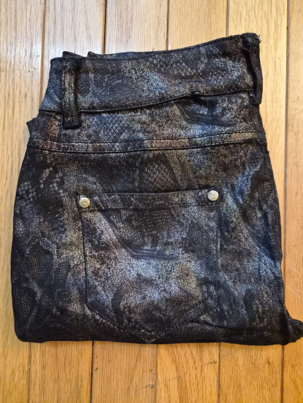 Frime Collection Metallic Snake Print Stretch Skinny Jeans Jeggings Gold Button